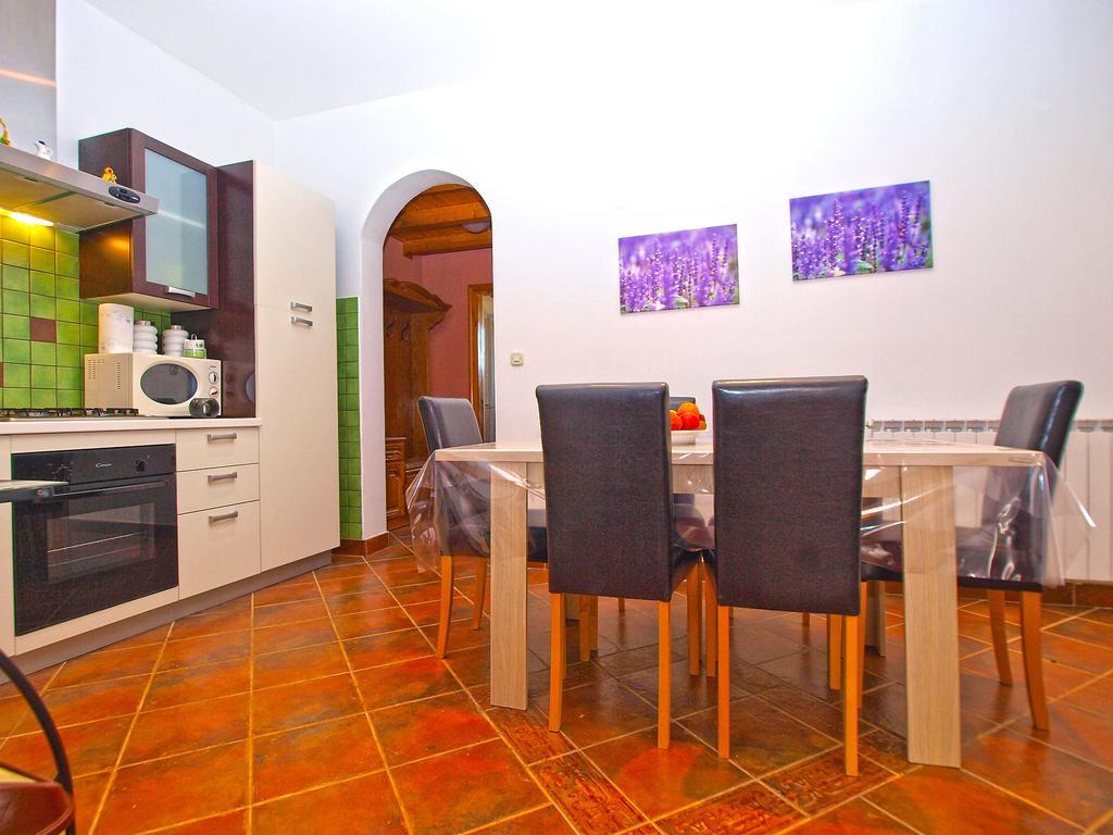 Apartments Anto 1296 Пула Екстериор снимка