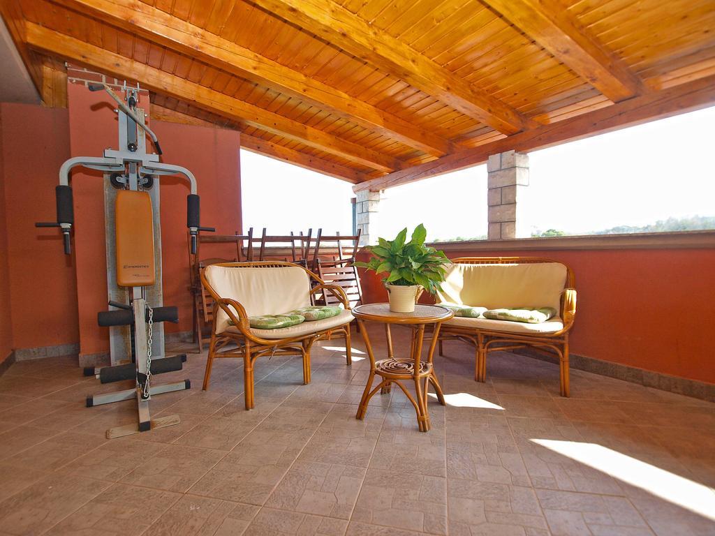 Apartments Anto 1296 Пула Екстериор снимка